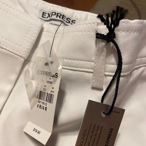 Express Columnist Slim Flare White Pants Size 4